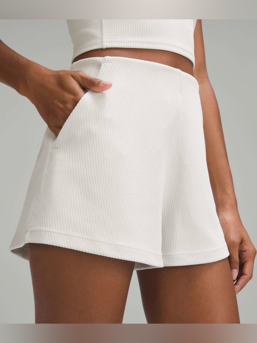 Lululemon Ribbed Softstreme High-Rise Shorts 2" Bone Ivory Size 4